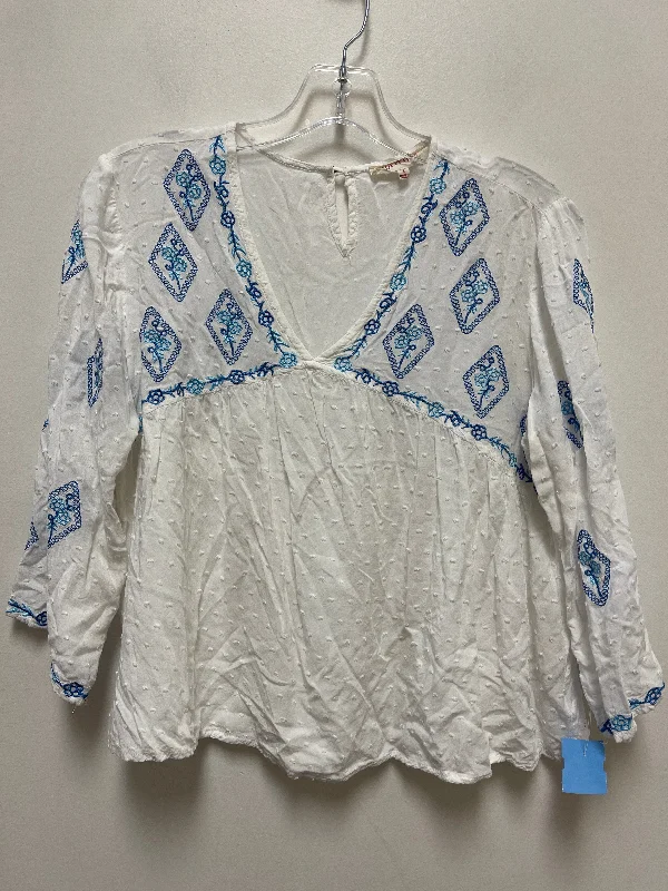 Everyday Wear Top Long Sleeve By Solitaire In Blue & White, Size: S