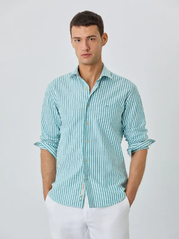 Classic Casual Slim Fit Shirt With Open Collar in BCI Cotton With Stripes