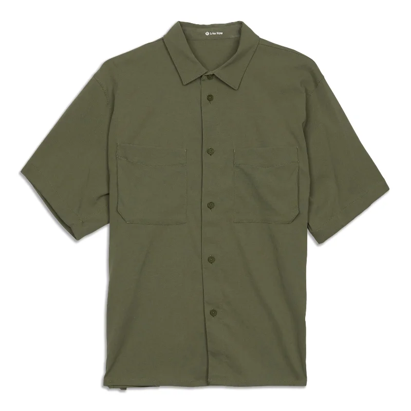 Comfortable Style Relaxed-Fit Short Sleeve Button-Up - Resale